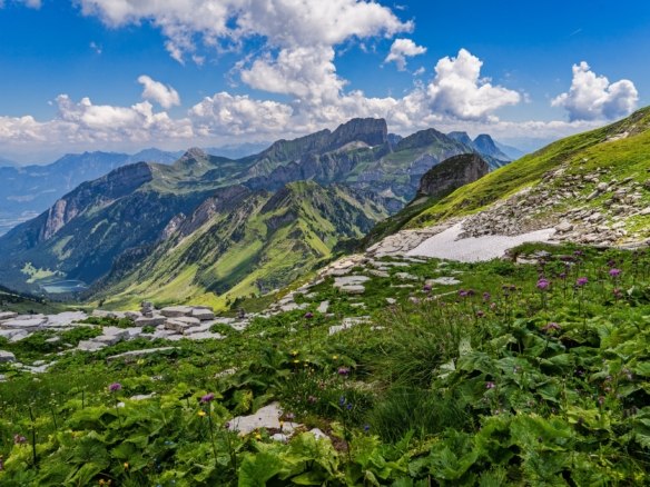 Berglandschaft um Sankt Gallen