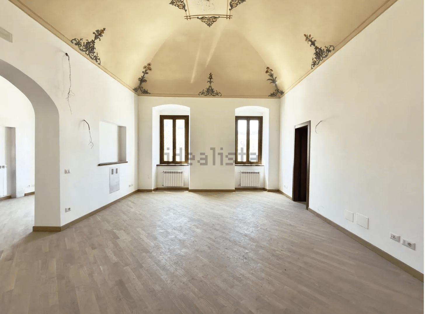 Adelspalast_L’Aquila Exklusive Residenz in restauriertem Adelspalast im historischen Zentrum von L’Aquila / Abruzzen